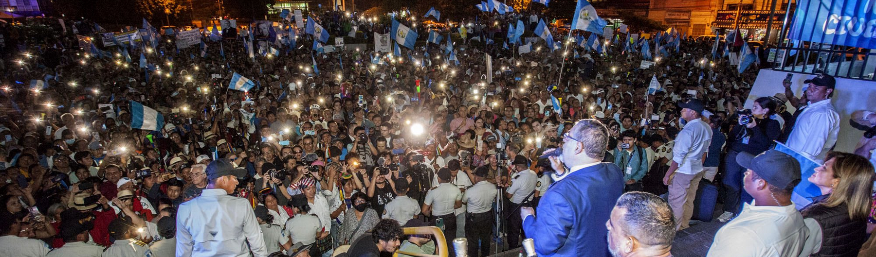 Guatemala: em defesa de Arévalo, milhares tomam estradas e exigem renúncia de golpistas