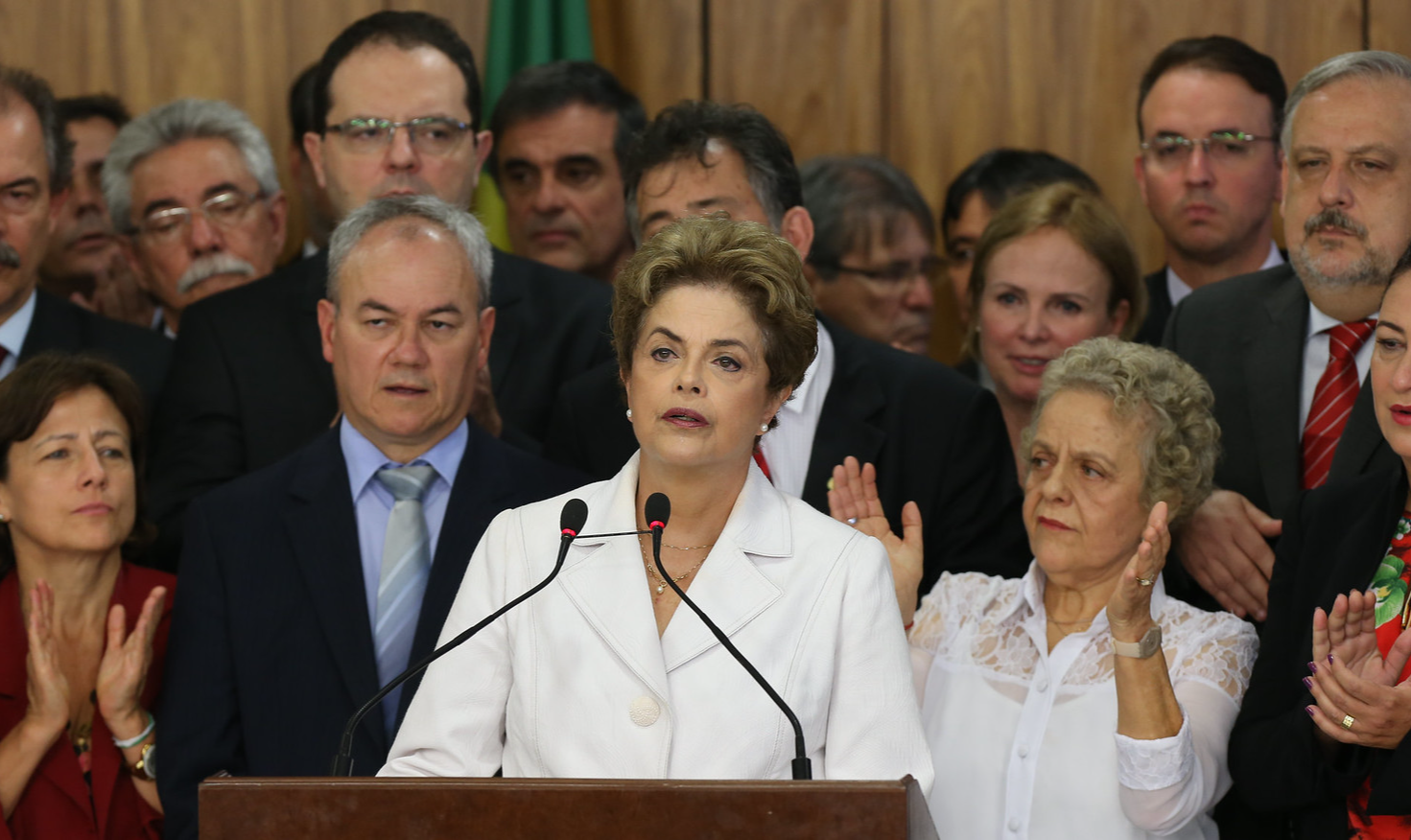 Segundo cientista política Clarisse Gurgel, movimento para derrubar Dilma a partir de 2013 ilustra promoção de revolução colorida por Washington