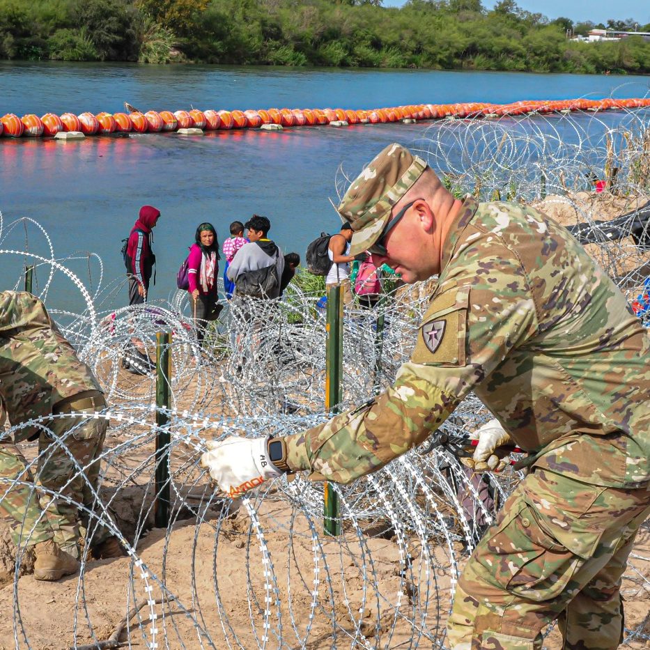 EUA: Texas tenta burlar governo federal para implantar caça a indocumentados