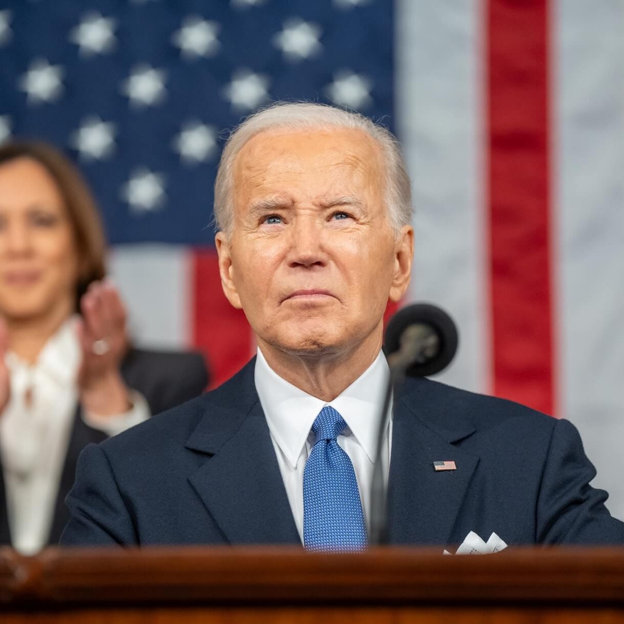 Jogar comida em Gaza enquanto envia bombas a Israel é jogo macabro de Biden