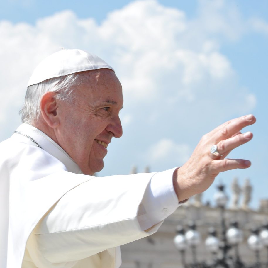 Da palavra à ação, Papa Francisco confronta crises globais e transforma Igreja Católica