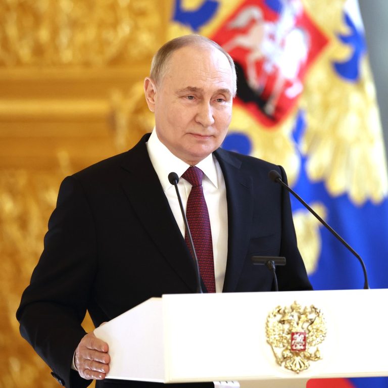 Putin vence eleiçõa na Rússia