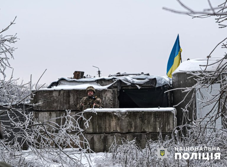 Ukrainian_military_man_in_Chasiv_Yar,_2023-12-20