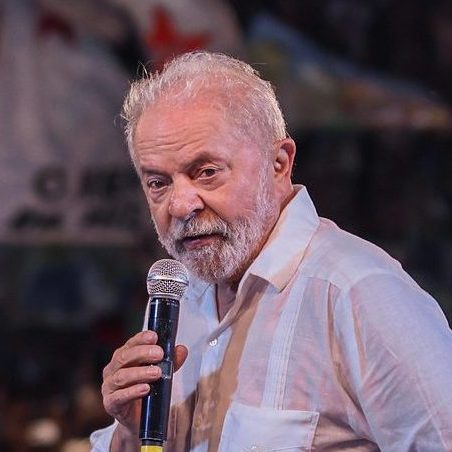 Frei Betto | Para Lula, momento exige maior sintonia entre governo e movimentos sociais