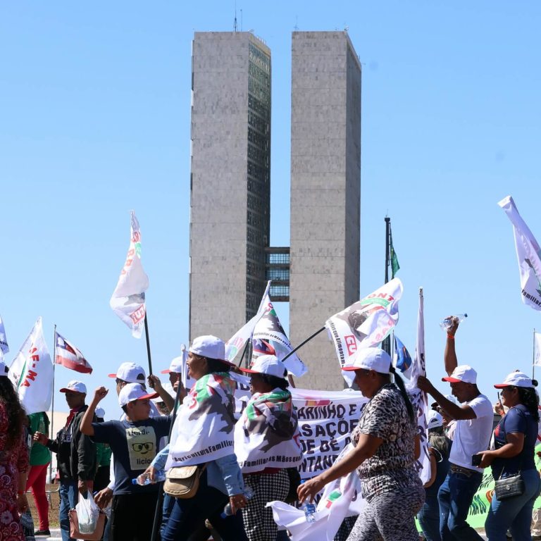 Frei Betto Dona Maria, Trump e a inadiável tarefa da esquerda para 2026