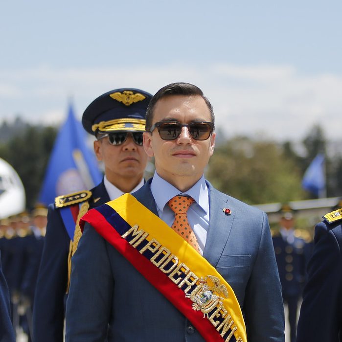 Violência, fome e desemprego disparam no Equador, mas foco de Noboa é instalar base dos EUA