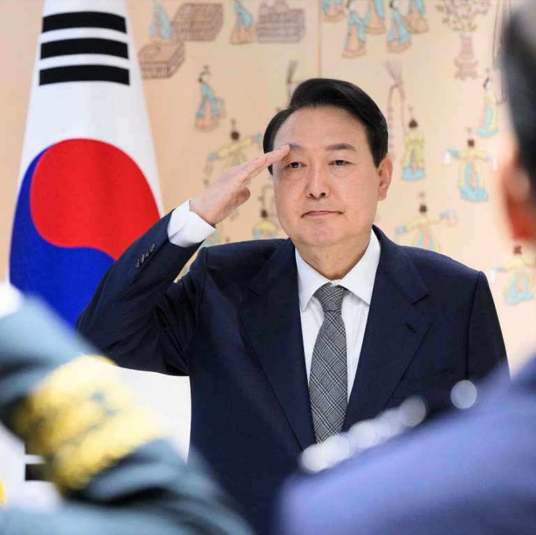 Coreia do Sul fã da ditadura, Yoon Suk Yeol calculou errado apoio a aventura autoritária